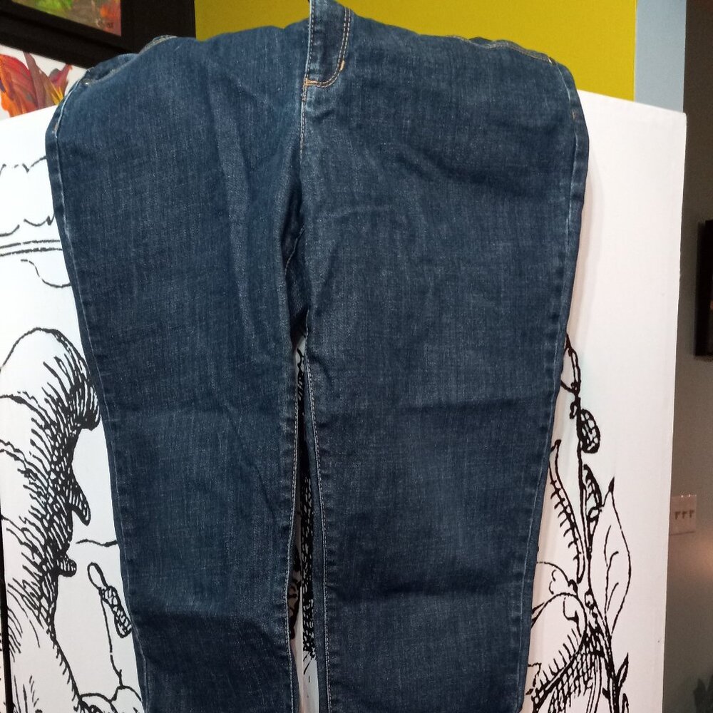 denim capris with cuff